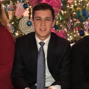 Meet your Posher, Devin